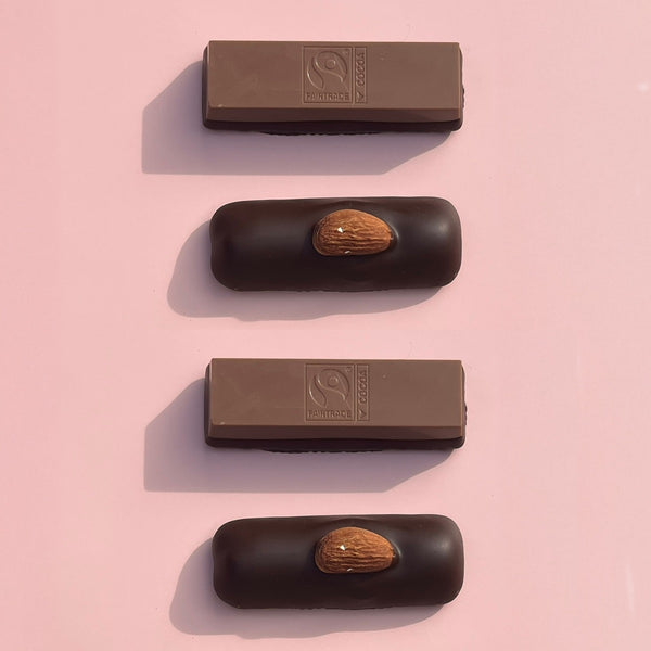 4 petit fours - marsipan & nougat