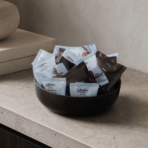 Individuellt förpackad choklad i papper